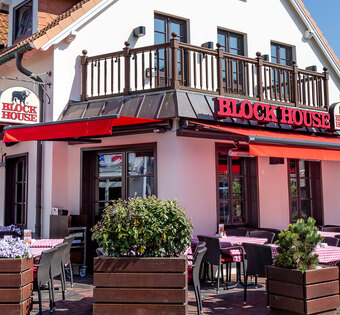 Außenansicht des BLOCK HOUSE Restaurants auf Sylt