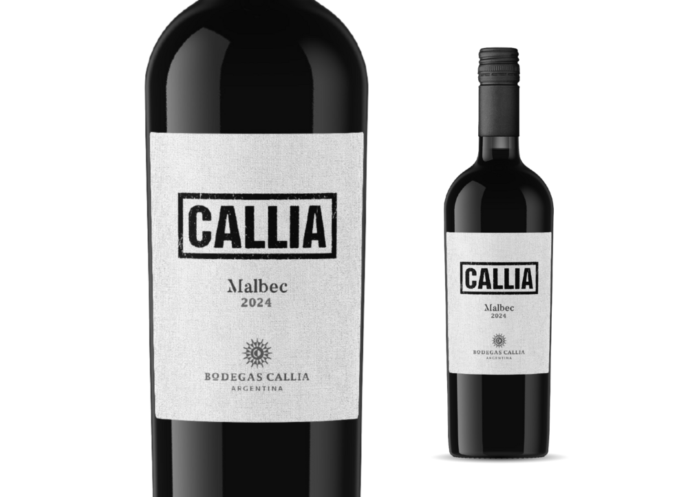 Malbec Callia 2024, Argentinien Zwei Weinflaschen des Malbec Callia 2024 aus dem argentinischen Tulum Valley, ein trockener und fruchtiger Rotwein